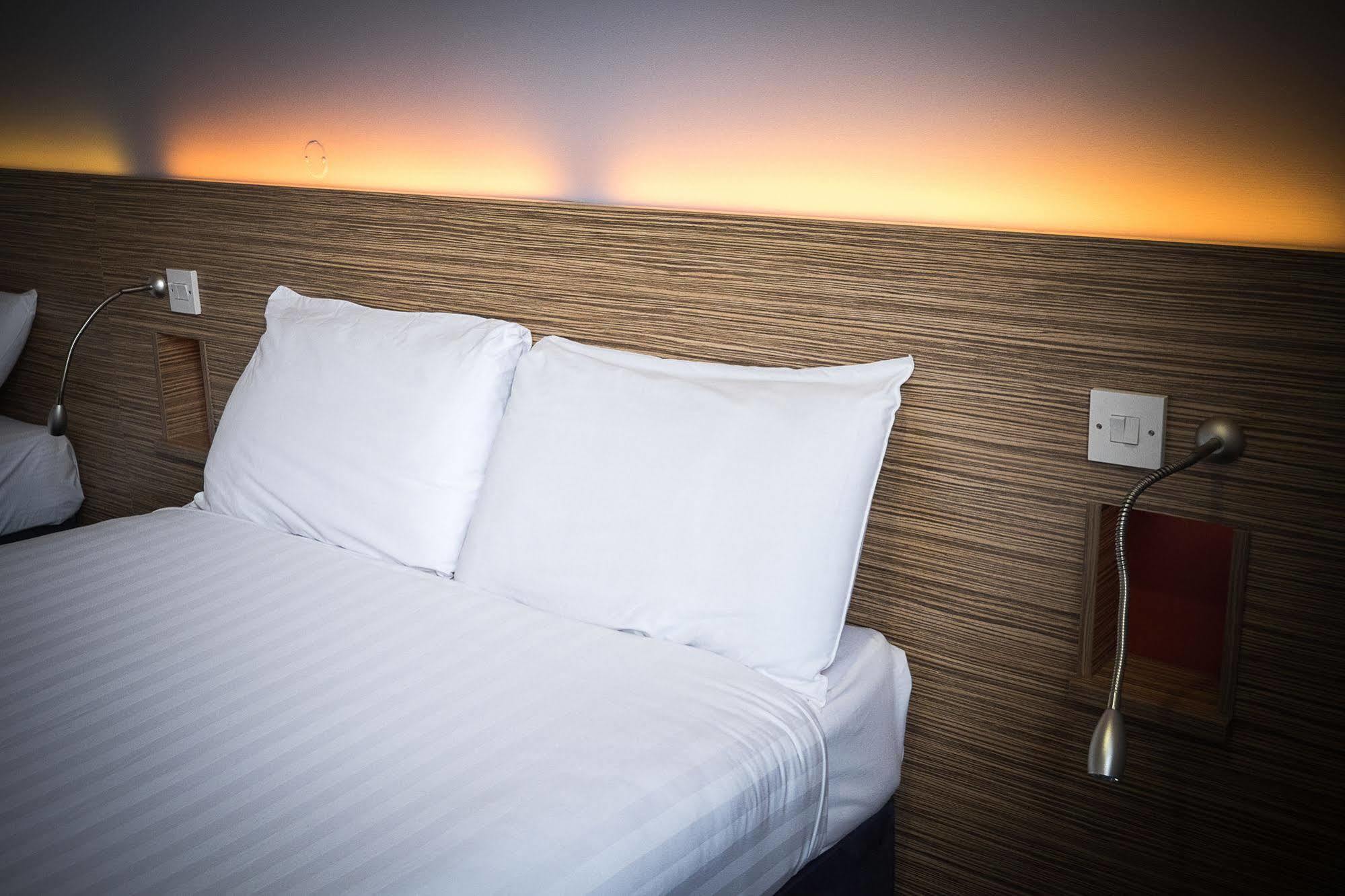 Travelodge Derry Kültér fotó